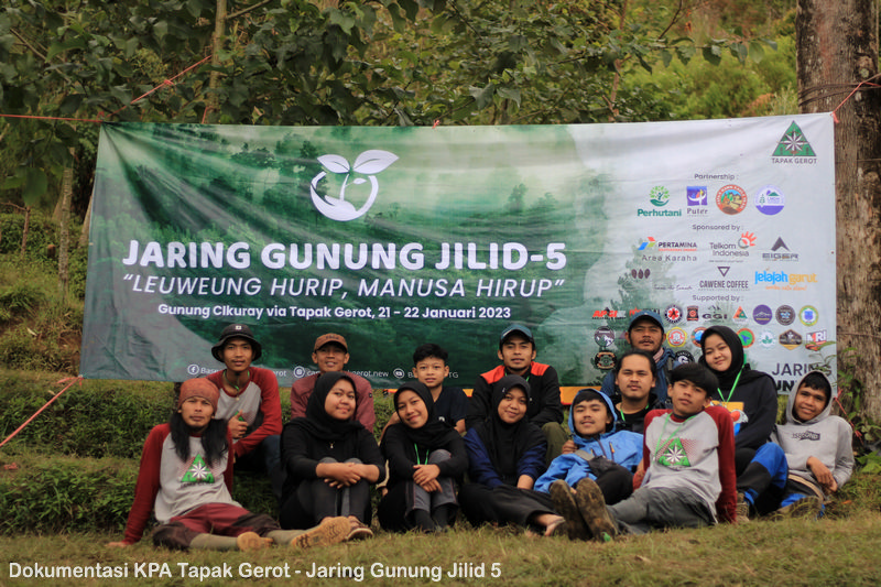 Read more about the article Jaring Gunung, Secercah Harapan Gunung Cikuray